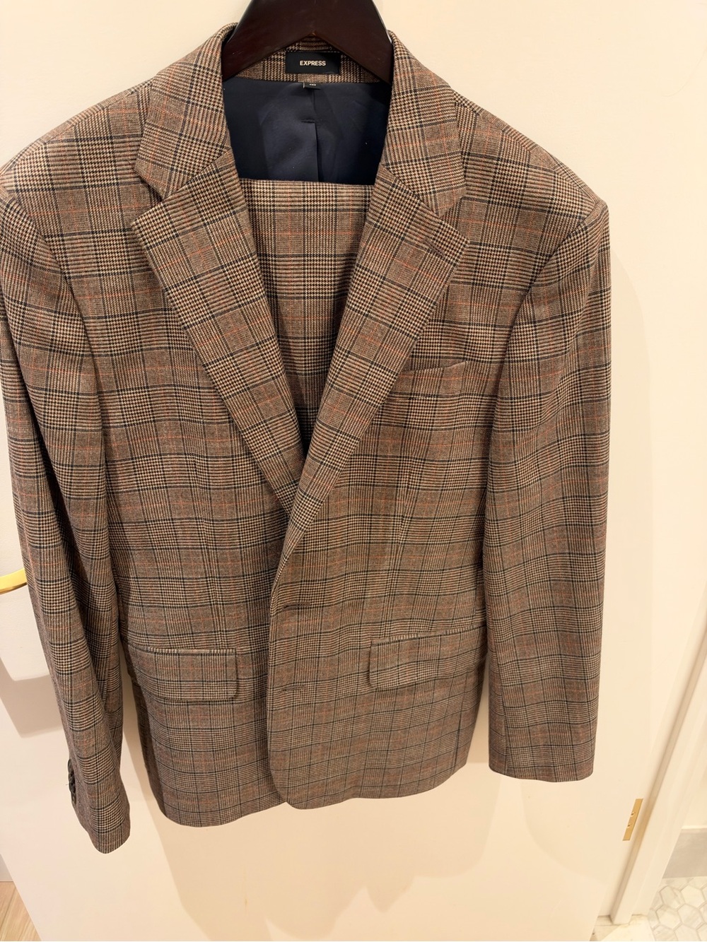 Express Men’s Brown Glen Plaid Sport Coat